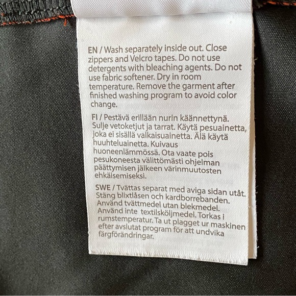 Reima Children's windproof and waterproof coat. - Picture 12 of 13